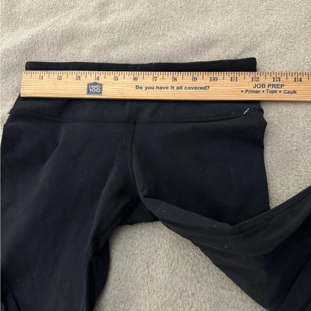 LuluLemon Black Fast and Free Capri Leggings Women Size 4 Gym Workout